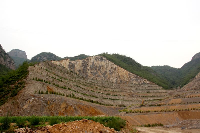 洛南縣四皓富利采石場礦山地質(zhì)環(huán)境治理項(xiàng)目